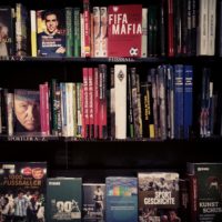 Fußballliteratur Dussmann Berlin 2012