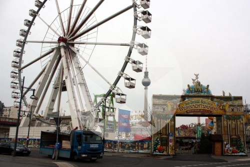 Steiger Riesenrad Berlin Weihnachtsmarkt Tag 2011 Steiger Riesenrad Berlin Weihnachtsmarkt Tag 2011