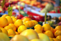 Frisches Obst und Gemüse auf dem Wochenmarkt