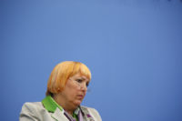 Bundespressekonferenz Bundesvorsitzende Grünen Claudia Roth 2011