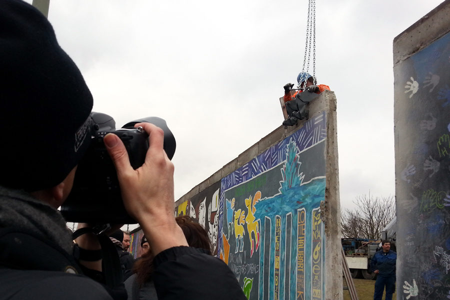 East Side Gallery Abriss Berlin 2013