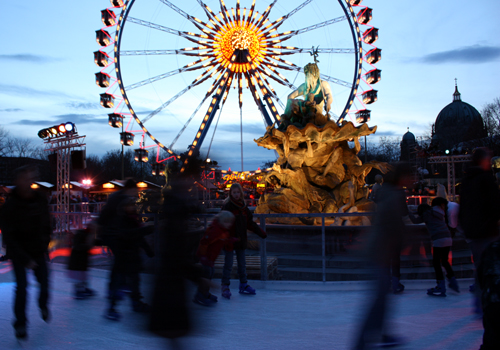 Eisbahn Neptunbrunnen 2009