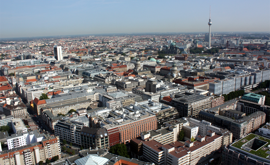 Helium Fesselballon Berlin Ost 2012