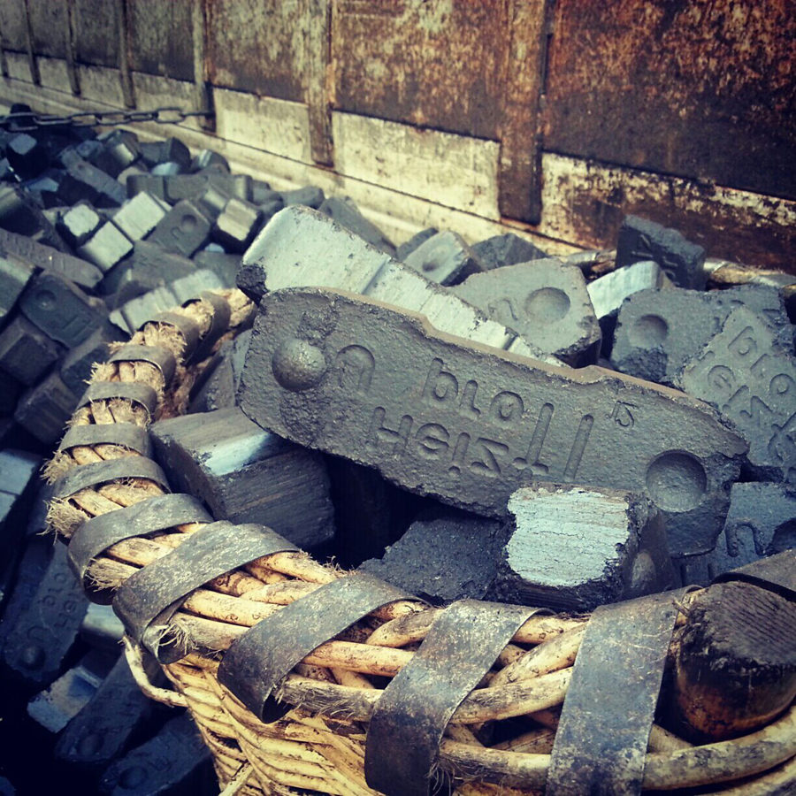 Kohle Briketts Berlin 2012