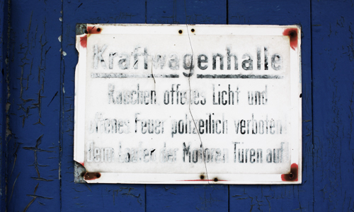 Kraftwagenhalle Schild Garage 2011