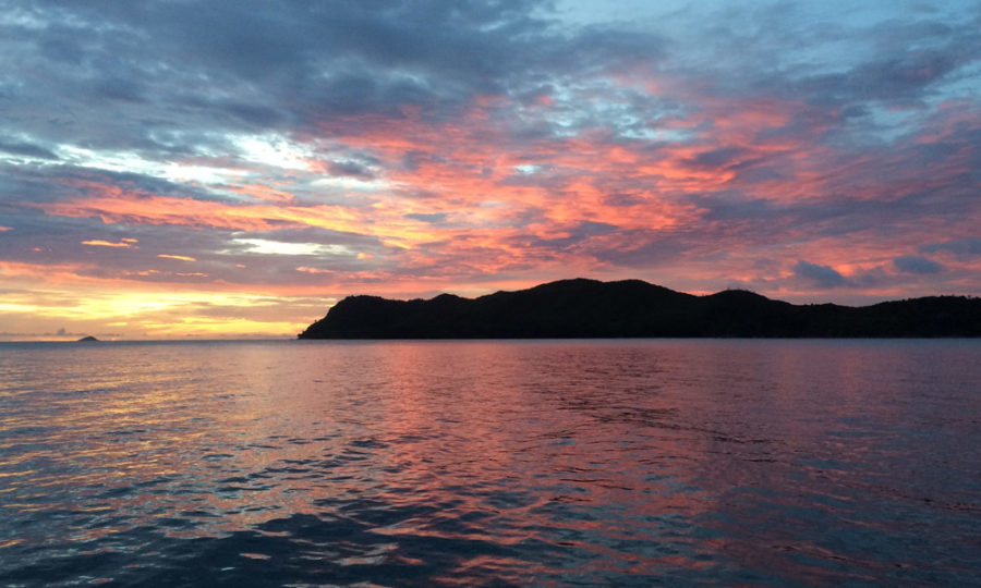 Sonnenuntergang vor Curieuse, Seychellen