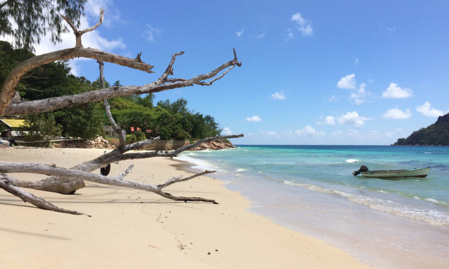 Anse Takamaka auf Praslin, Seychellen