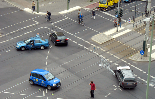 Verkehrsunfall Prenzlauer Allee Grellstraße Berlin 2007